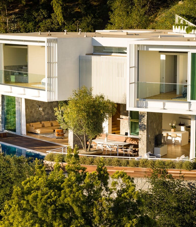 Beverly Crest House Facade and Landscape