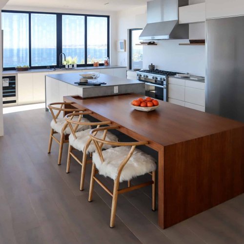 Modern Style Living -Malibu Coastal House